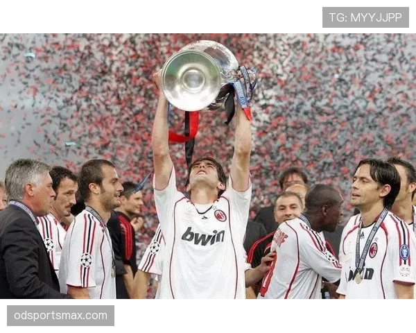 卡卡角色转型如何通过直塞球激活中场组织深度？