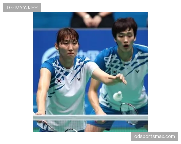 卢玉菲真是，球场上拼命小钢炮，下了场秒变买买买女王！